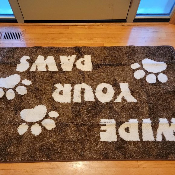 Pretty dog Paw x Paw carpet - Picture 2 of 10